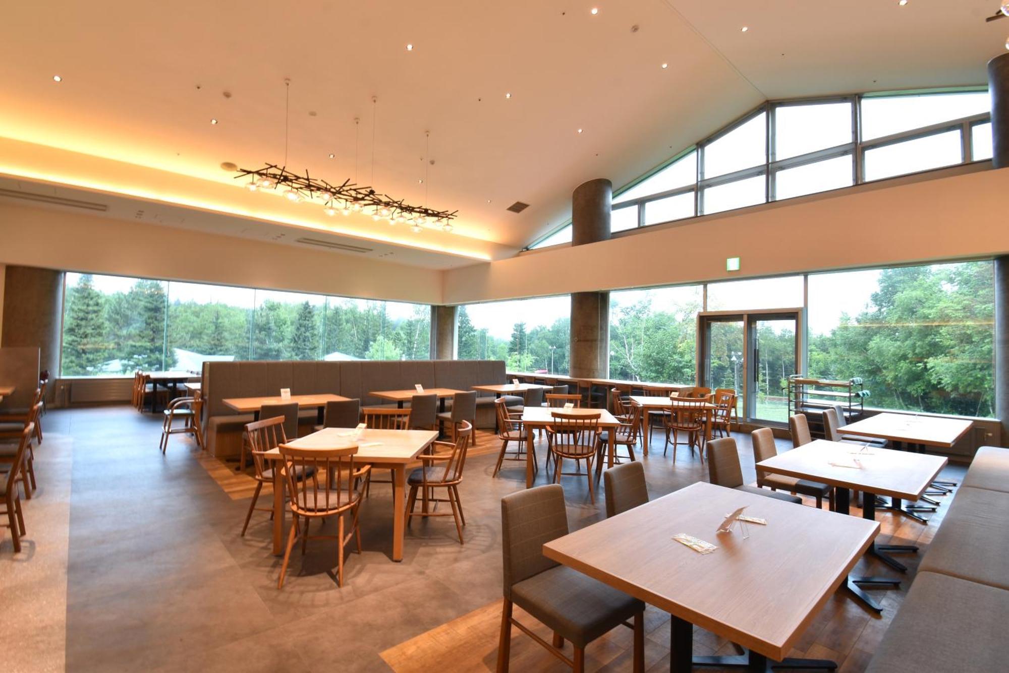 Biei Shirogane Onsen Hotel Park Hills Экстерьер фото